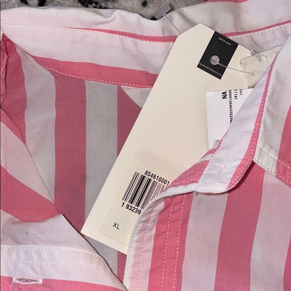 Levi’s SLEEVELESS DAVINA SHIRT - Picture 7 of 11